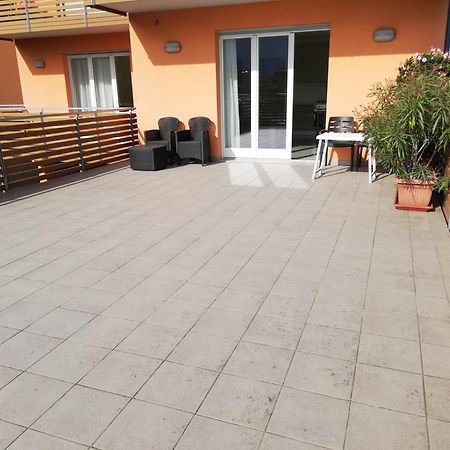 Appartamento La Terrazza Riva del Garda Eksteriør bilde